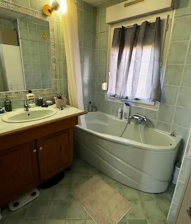 Moderne - דירה אנטיב