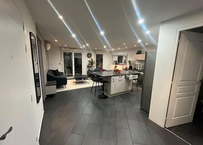 Moderne - Apartment Antibes